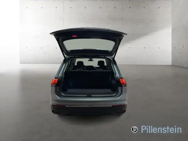 VW TIGUAN ALLSPACE (15/16)