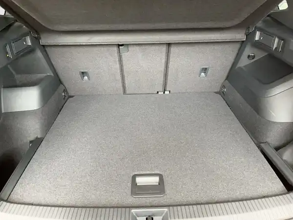 VW TIGUAN (12/22)