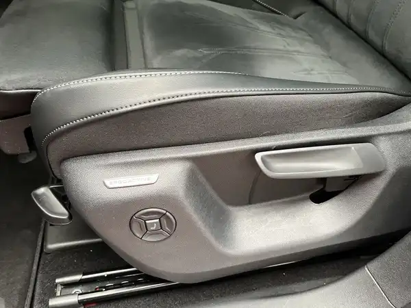 VW TIGUAN (19/22)