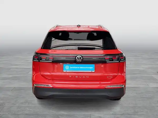VW TIGUAN (5/22)