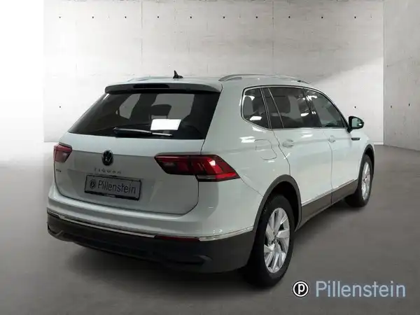 VW TIGUAN ALLSPACE (4/17)