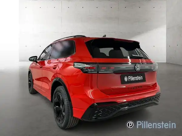 VW TIGUAN (2/15)