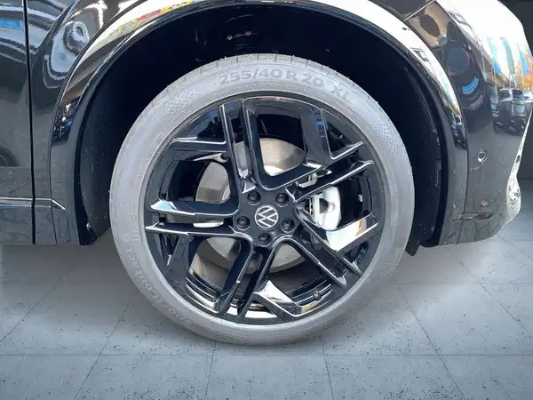 VW TIGUAN (7/20)