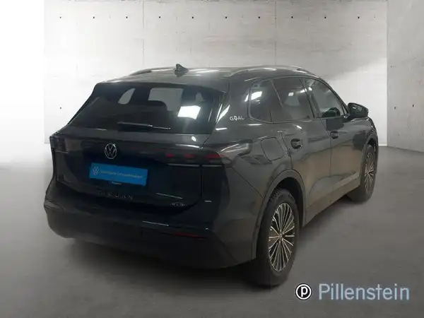 VW TIGUAN (6/8)