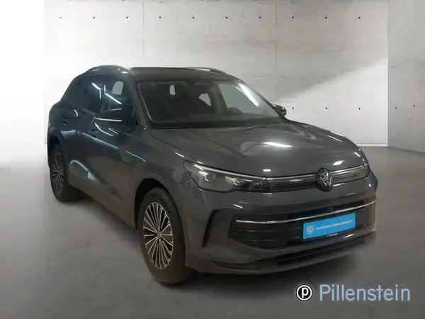 VW TIGUAN (7/8)