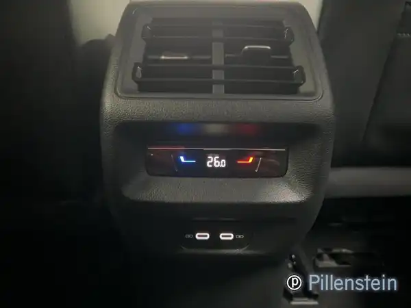 VW TIGUAN (9/19)