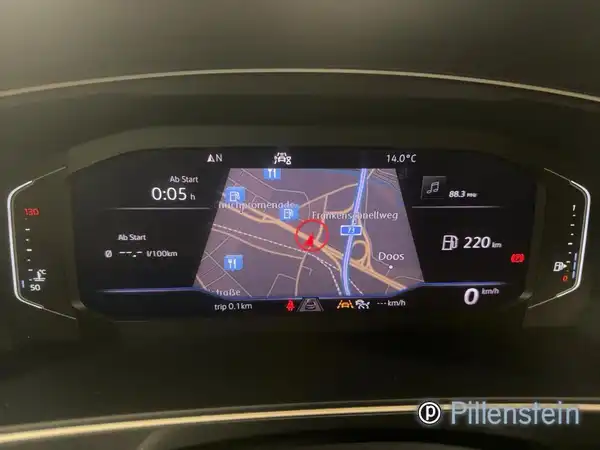 VW TIGUAN (14/16)
