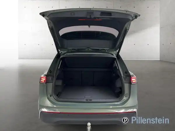 VW TIGUAN (16/19)