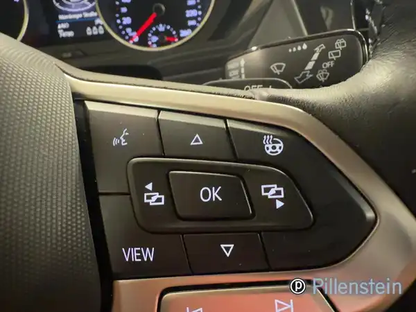 VW TIGUAN (14/17)