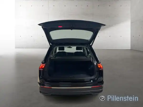 VW TIGUAN (16/17)