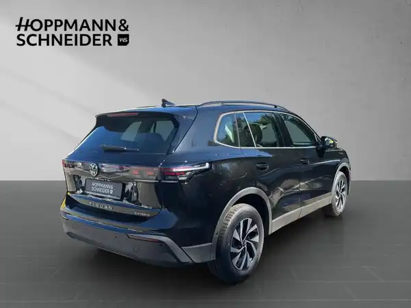 VW TIGUAN (4/18)