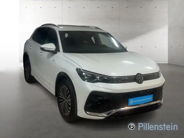 VW TIGUAN (7/10)