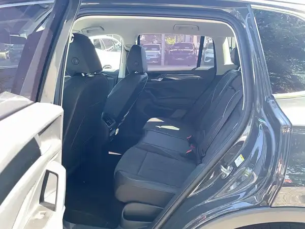 VW TIGUAN (12/16)
