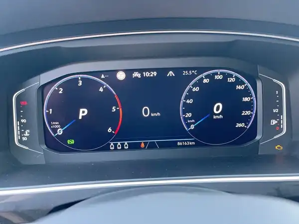 VW TIGUAN (11/18)