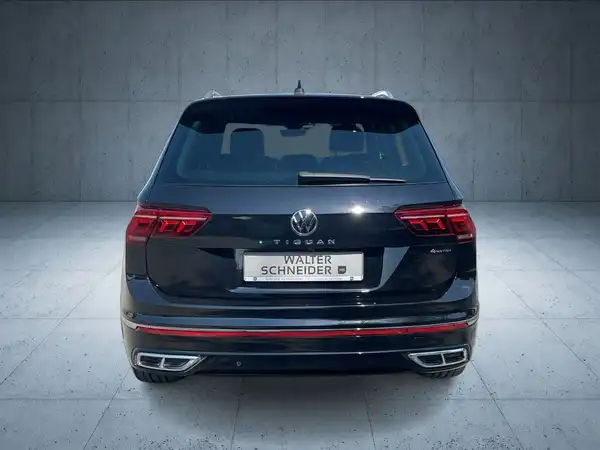VW TIGUAN (5/18)