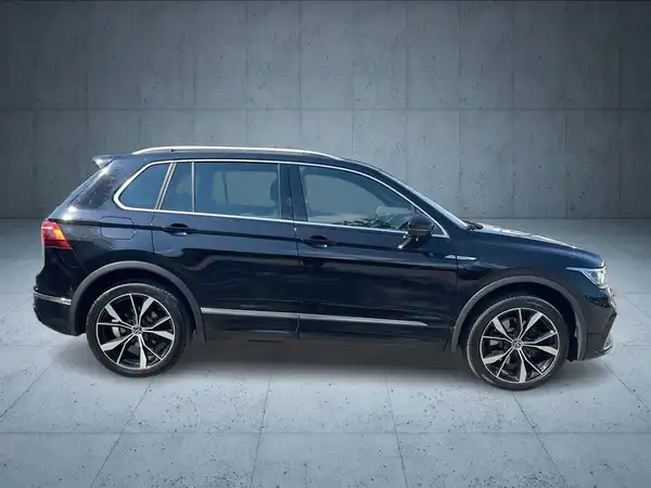 VW TIGUAN (7/18)