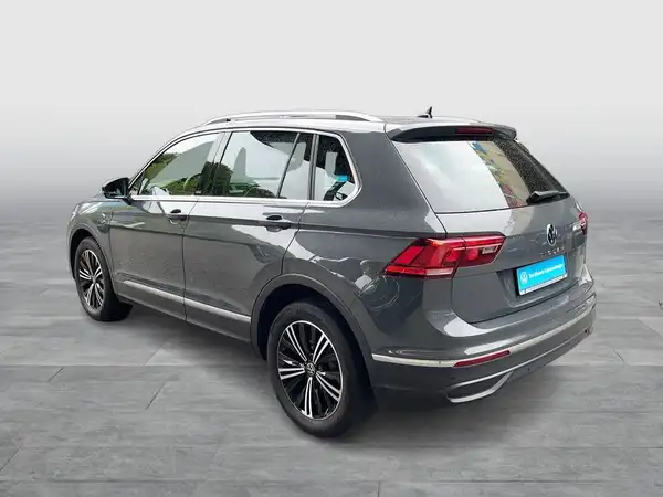 VW TIGUAN (4/16)