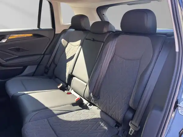 VW TIGUAN (12/18)