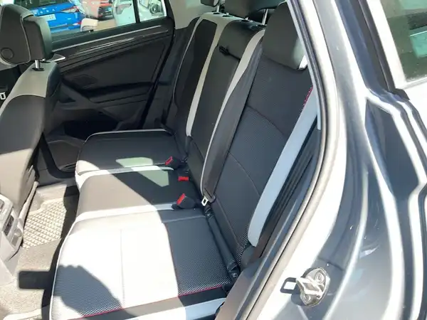 VW TIGUAN (9/17)