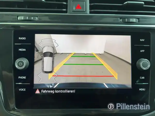 VW TIGUAN (13/16)