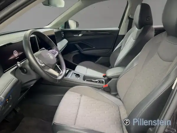 VW TIGUAN (6/17)
