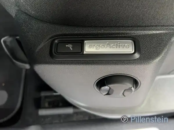 VW TIGUAN ALLSPACE (14/16)