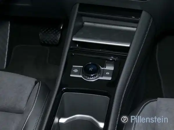 VW TIGUAN (8/11)