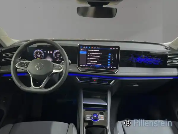 VW TIGUAN (8/18)