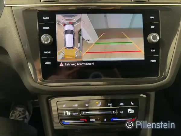 VW TIGUAN ALLSPACE (13/16)