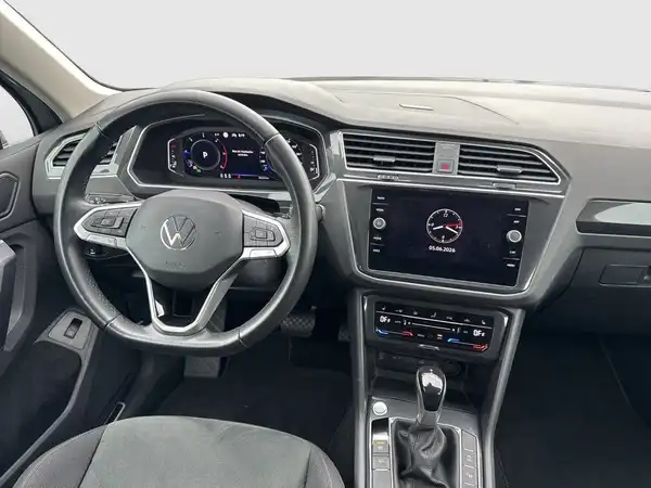 VW TIGUAN (13/16)