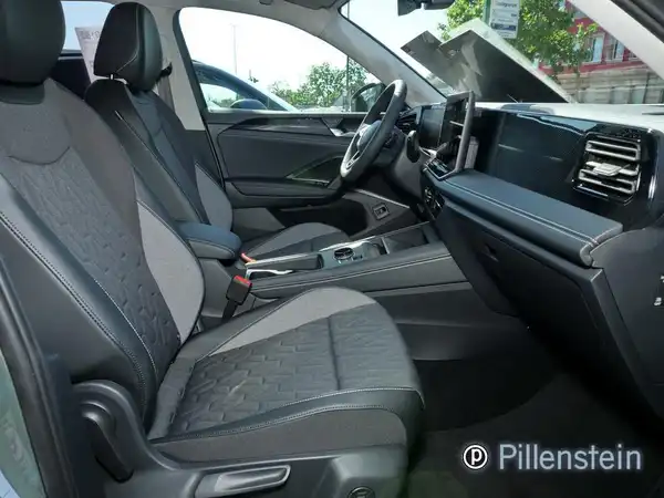 VW TIGUAN (4/11)