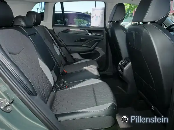 VW TIGUAN (5/11)