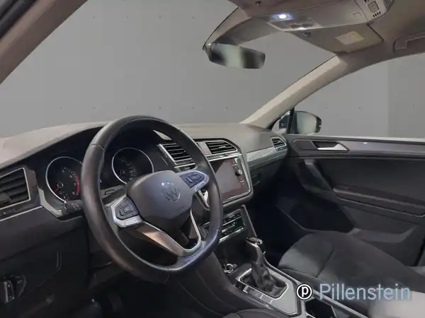 VW TIGUAN (9/17)