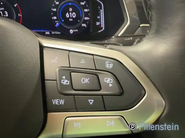 VW TIGUAN ALLSPACE (14/17)
