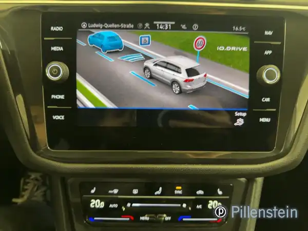 VW TIGUAN ALLSPACE (14/17)
