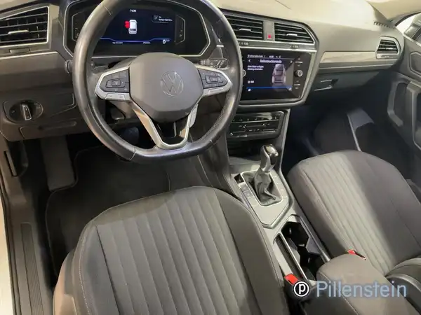 VW TIGUAN ALLSPACE (9/17)