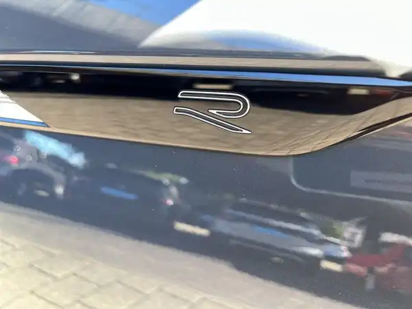 VW TIGUAN (16/22)
