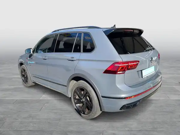 VW TIGUAN (4/22)
