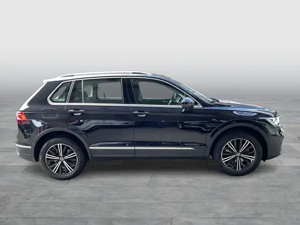 VW TIGUAN (6/23)