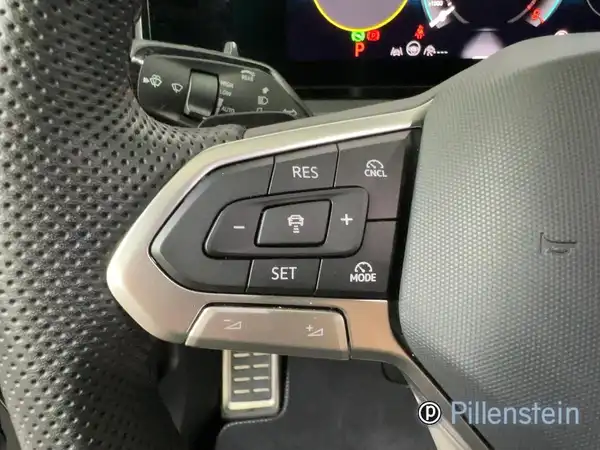 VW TIGUAN (10/16)