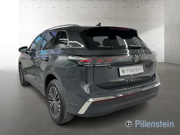 VW TIGUAN (3/17)