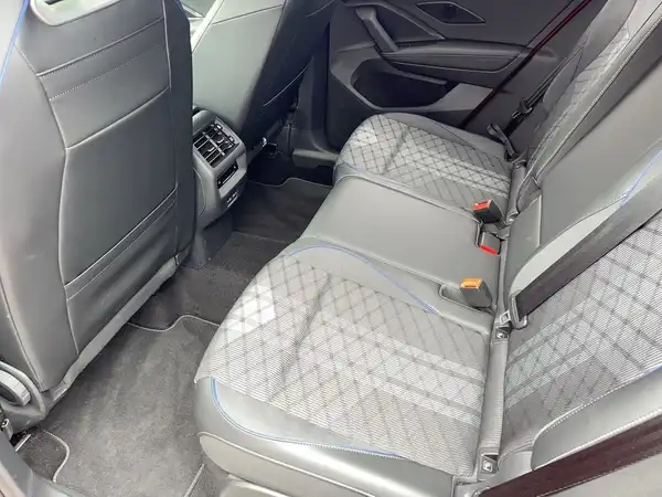 VW TIGUAN (11/20)