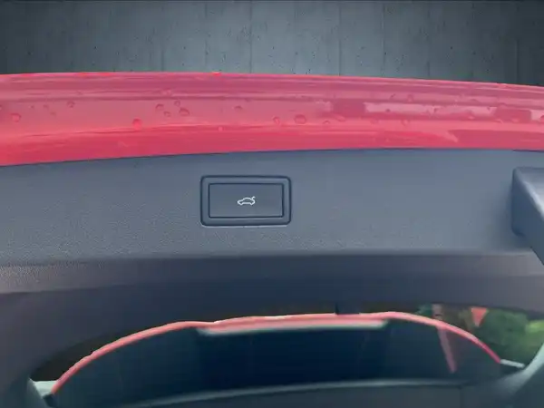 VW TIGUAN (13/20)