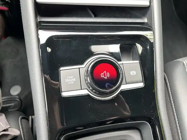 VW TIGUAN (15/20)