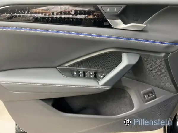 VW TIGUAN (8/16)