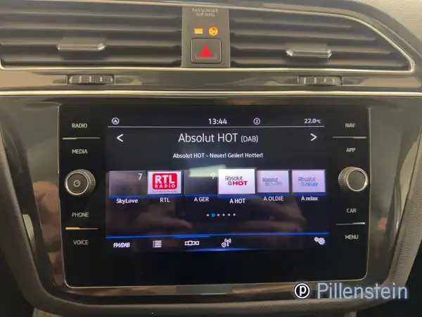 VW TIGUAN (11/17)
