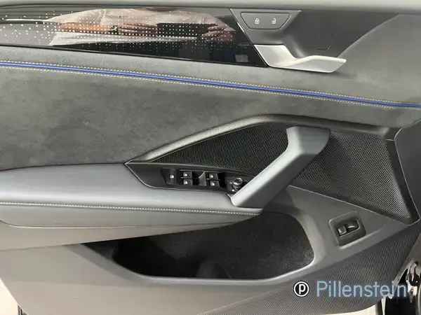 VW TIGUAN (5/15)