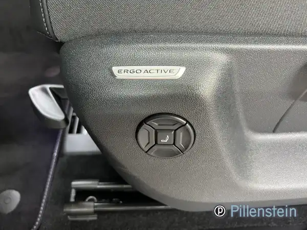 VW TIGUAN (6/15)