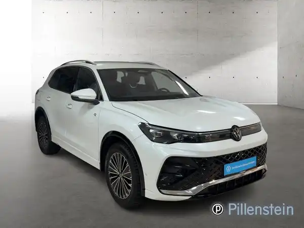 VW TIGUAN (7/10)