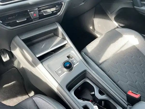 VW TIGUAN (19/22)